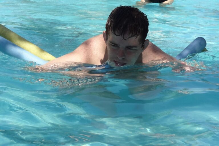 Ivo-na-piscina